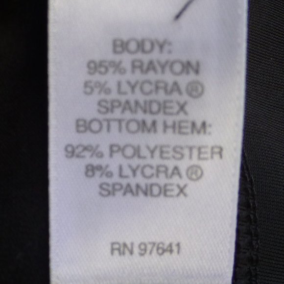 J. Jill Wearever Collection black red floral Sz S - Picture 6 of 7